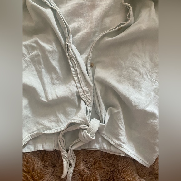 American Apparel cropped denim short sleeve button down with tie - Picture 5 of 8